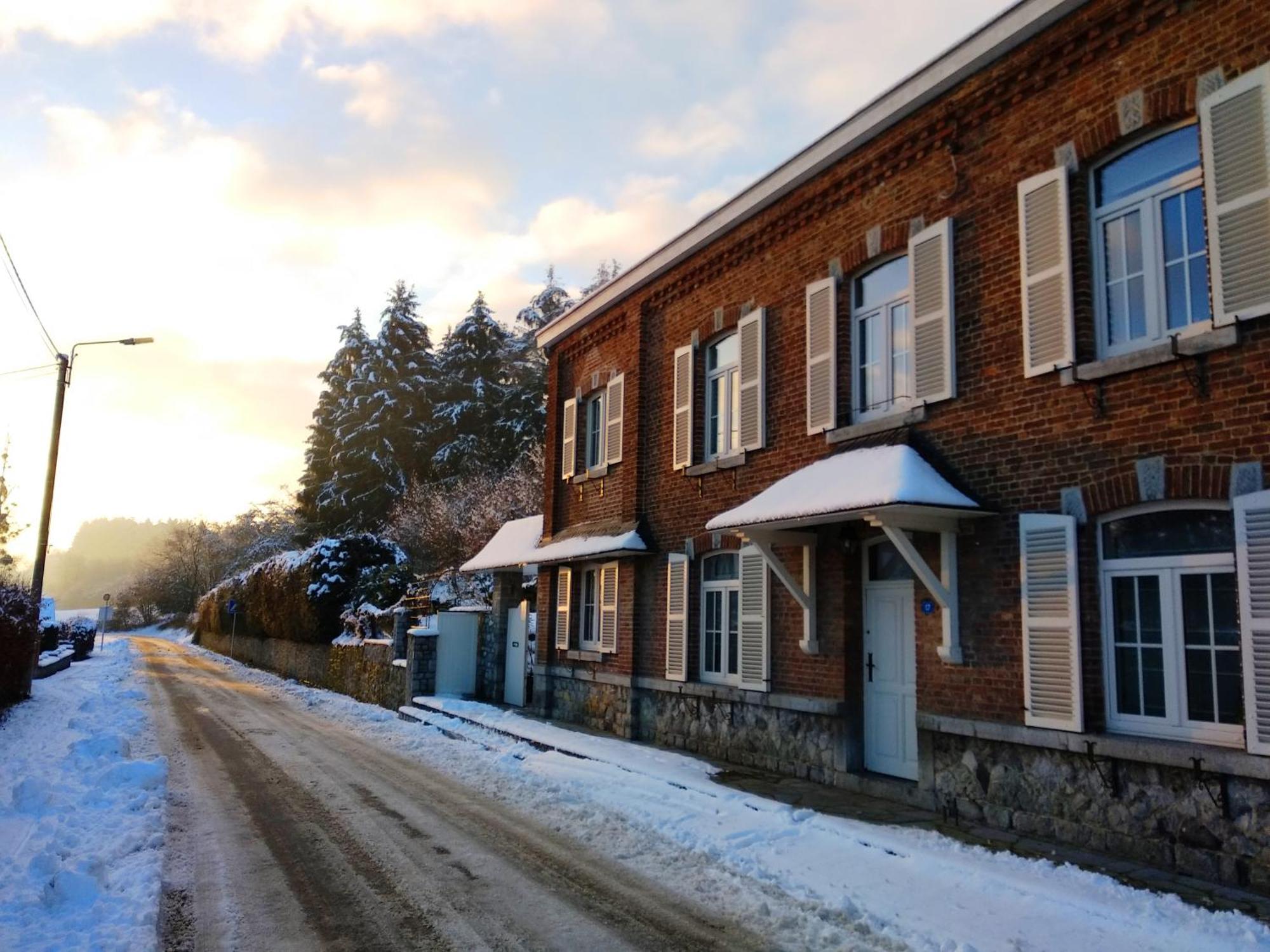 Les2sources Bike-B&B Rochefort Extérieur photo